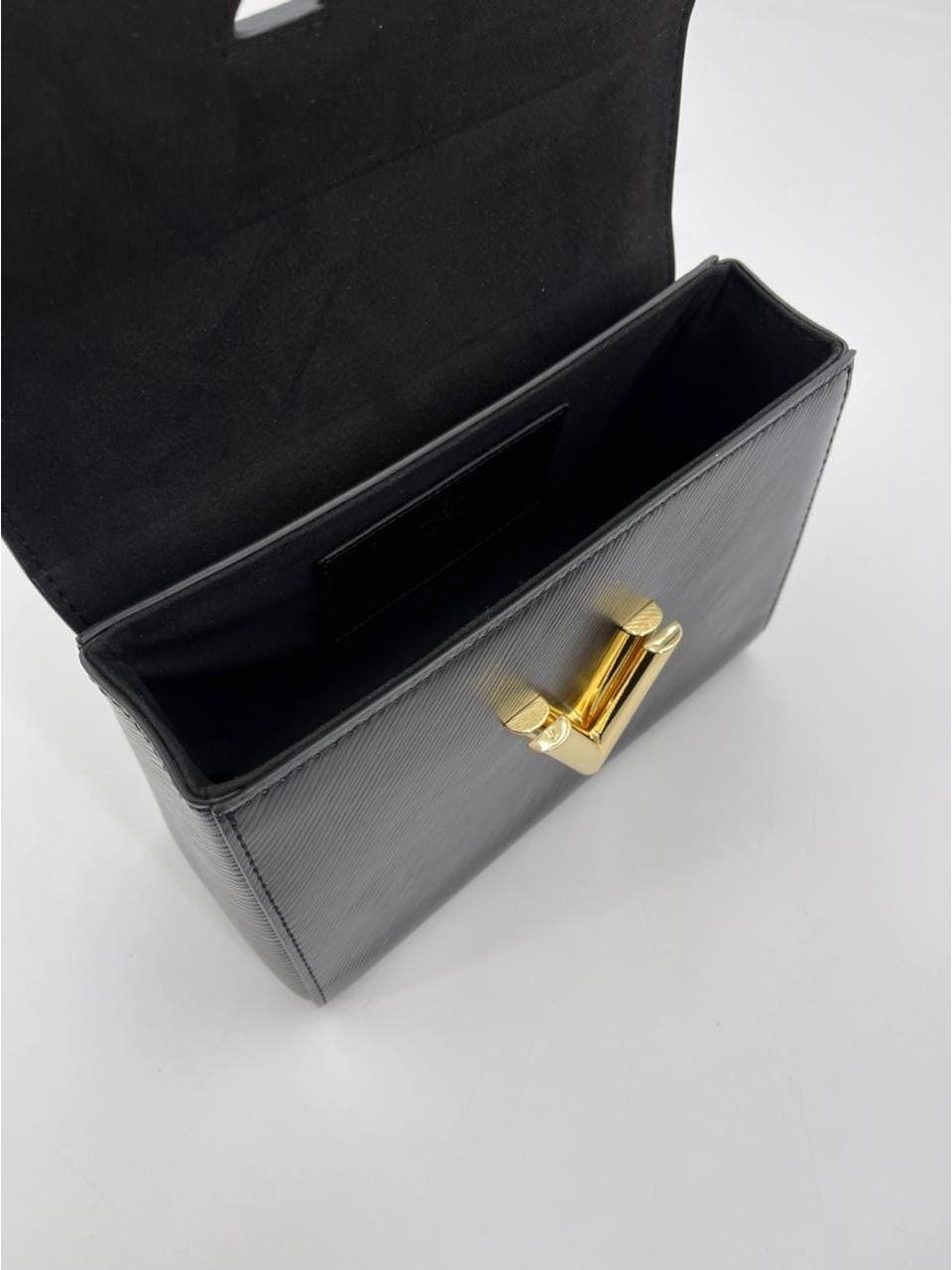 Сумка Louis Vuitton